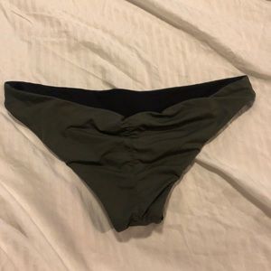 Reversible bikini bottoms like new